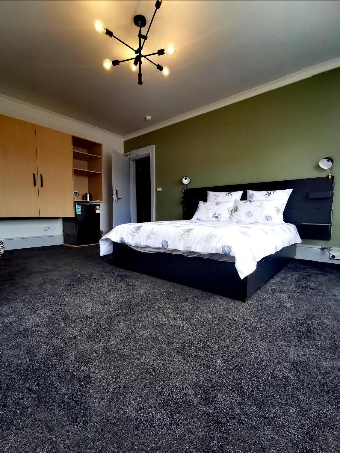 Refresh109 On Cameron Launceston Luaran gambar